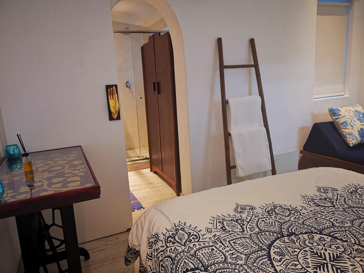 Rachawadee Accomodation​ & Health Spa Simonʼs Town エクステリア 写真