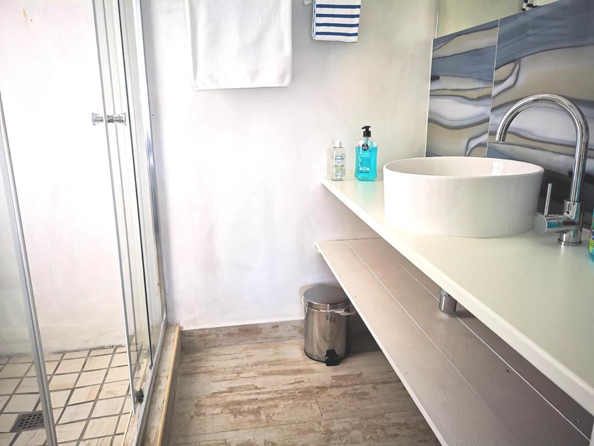 Rachawadee Accomodation​ & Health Spa Simonʼs Town エクステリア 写真
